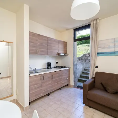 Primera 4* Moniga del Garda
