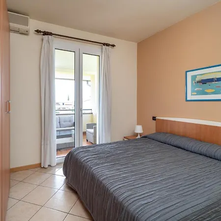 Primera 4* Moniga del Garda