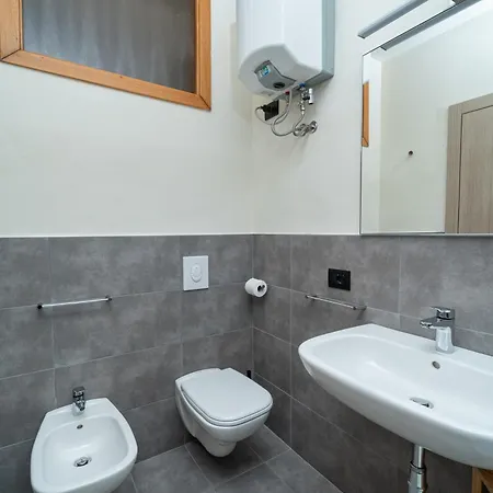 Primera Aparthotel Moniga del Garda